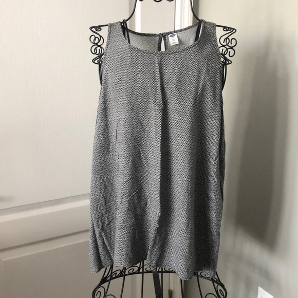 Old Navy Tops - Old Navy Black/White Swing Tank